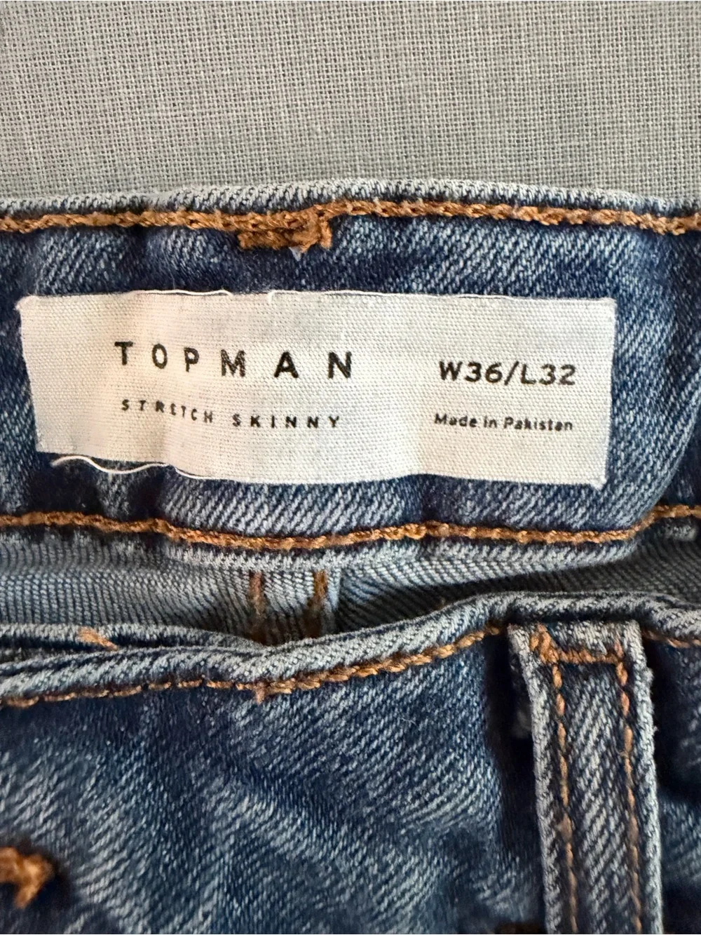 Topman Men's Stretch Skinny Jeans Medium Blue Wash Raw Hem Size 36x32